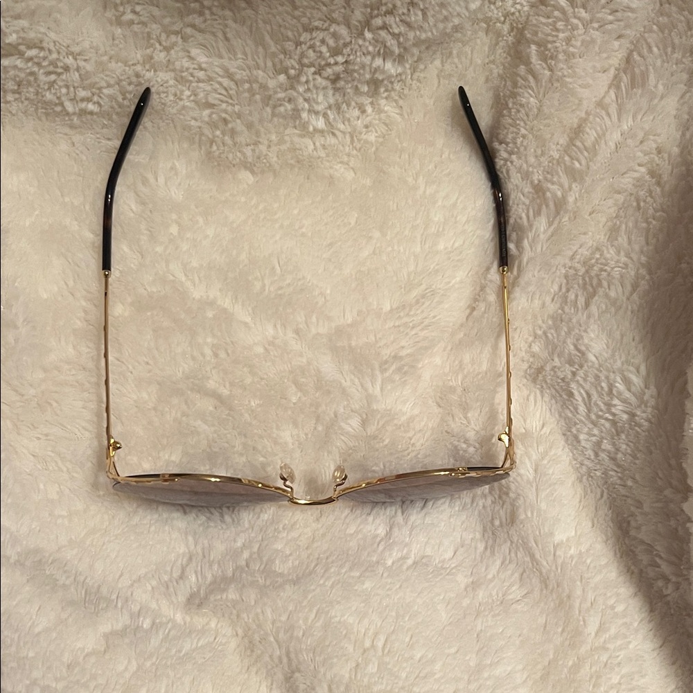 Gucci Women’s Sunglasses - Picture 8 of 12